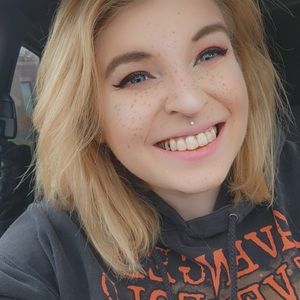 Meet your Posher, Maddi